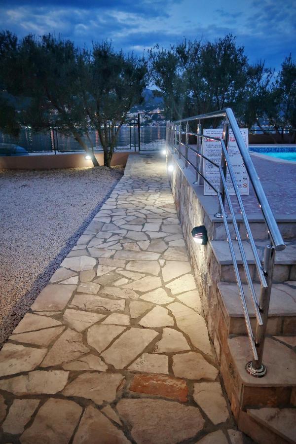 Apartments Maxi Katic Herceg Novi Exterior foto