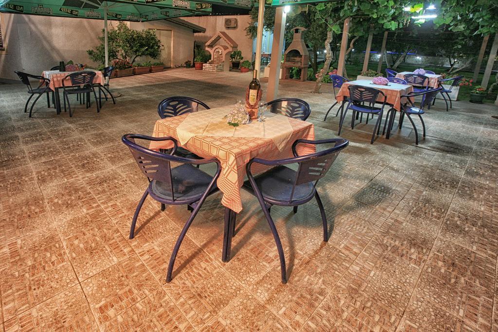 Apartments Maxi Katic Herceg Novi Exterior foto