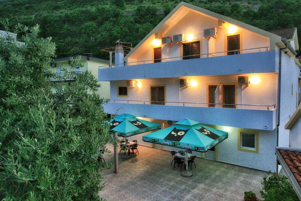 Apartments Maxi Katic Herceg Novi Exterior foto