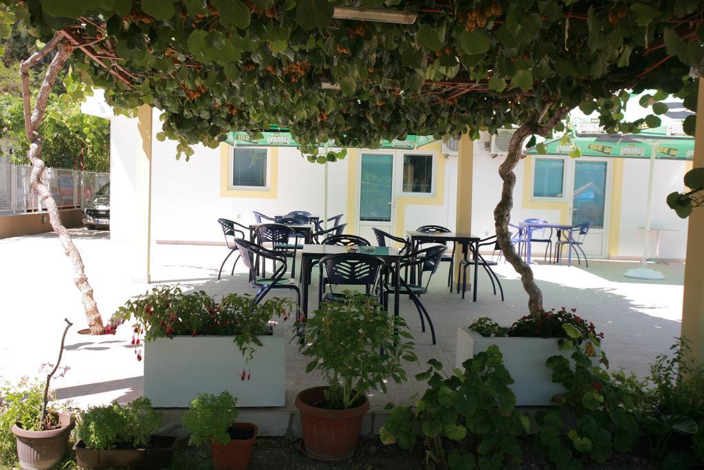 Apartments Maxi Katic Herceg Novi Exterior foto