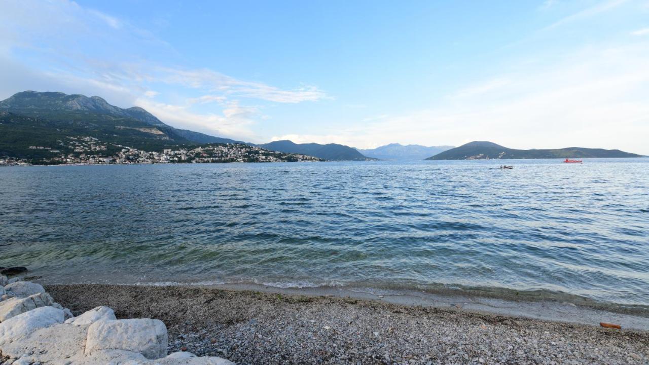 Apartments Maxi Katic Herceg Novi Exterior foto